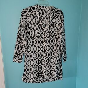 Athleta Tunic Abstract Silk Top Black-White sz. XXS